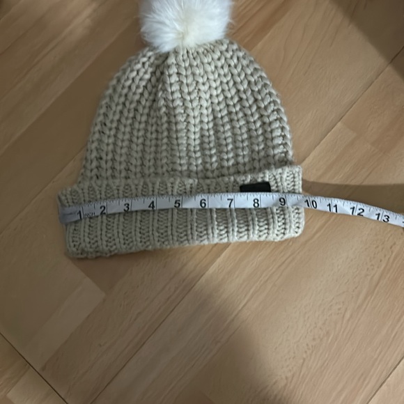 Barbour - Picture 6 of 10